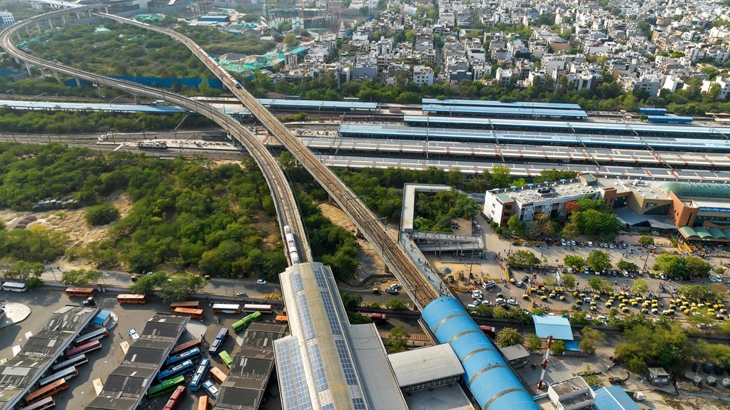 chronicles of twinned paths