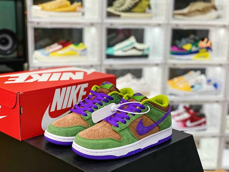 cosmetic brand fashion news